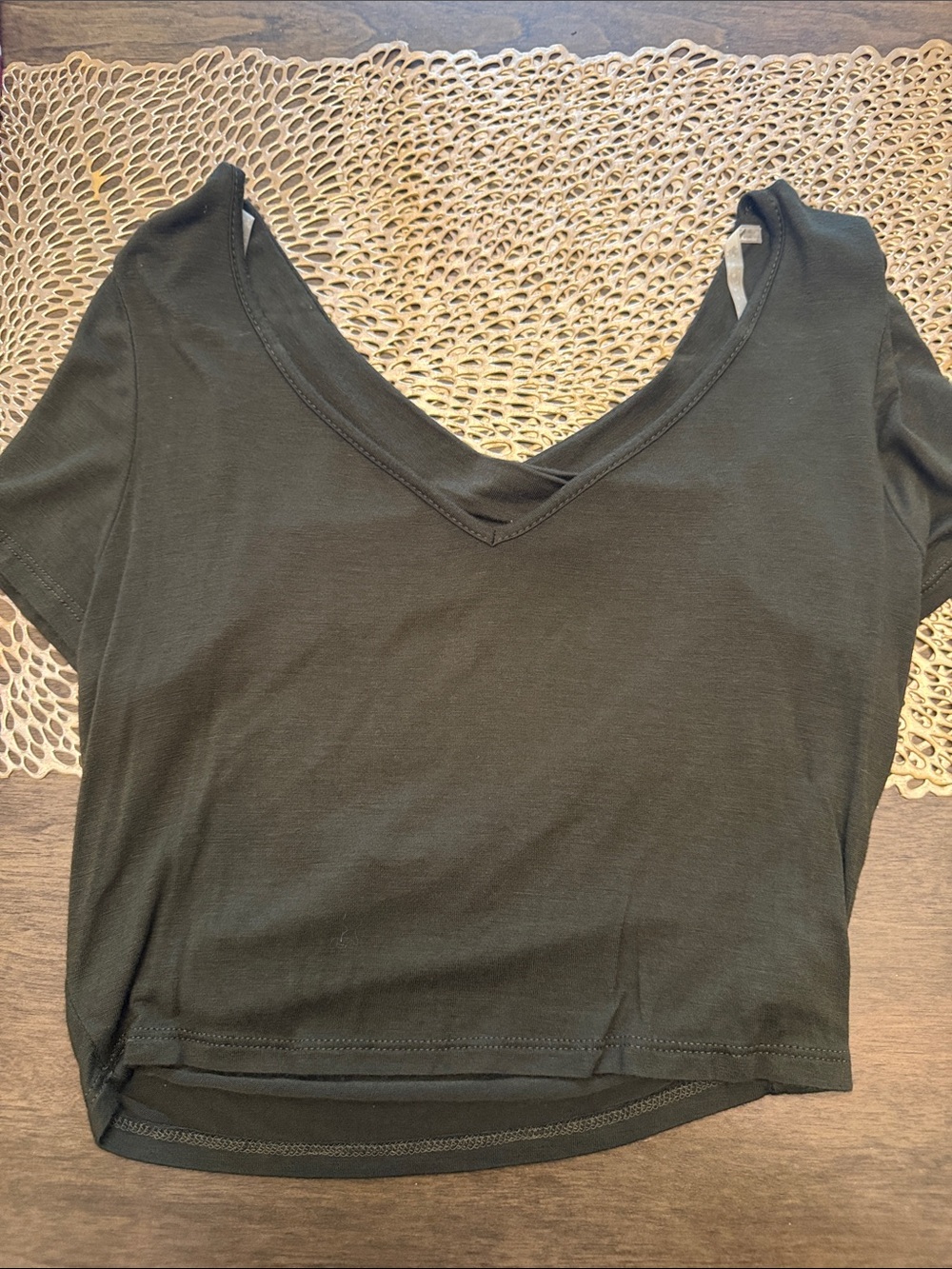 Women's green V-Neck Crop Top